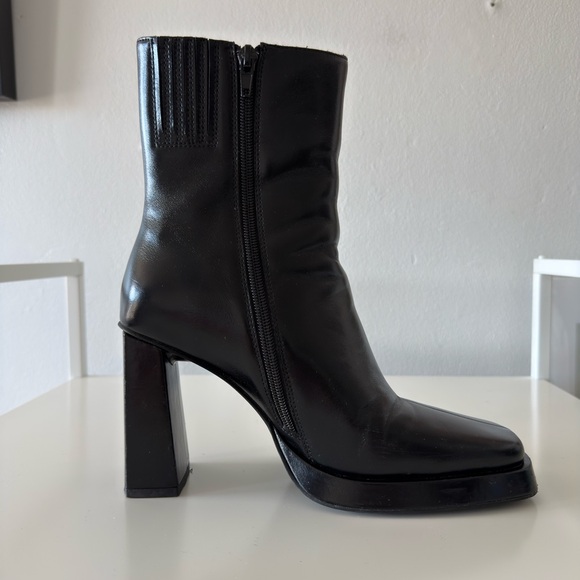 JEFFREY CAMPBELL Maximal Heeled Boots - Picture 4 of 5
